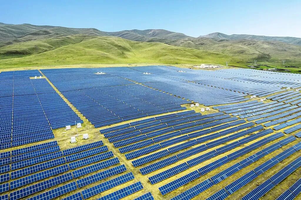 四川 劍指世界級(jí)新能源基地，2027年產(chǎn)業(yè)鏈營(yíng)收沖刺6000億